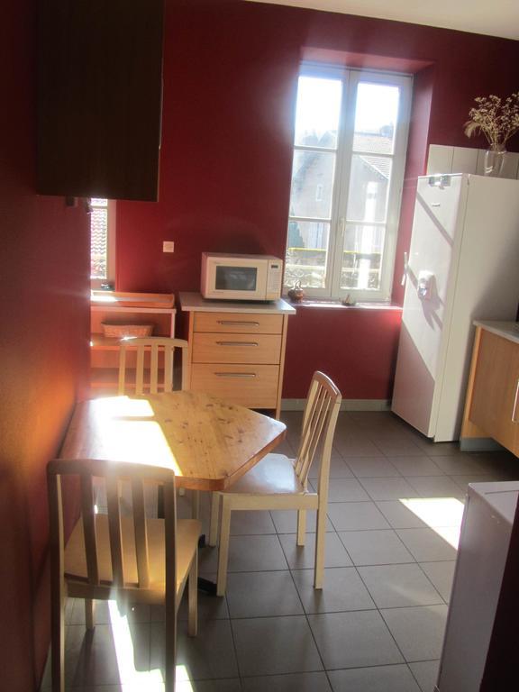 Le Prana -Maison Et Chambres D'Hotes, Wellness Et Centre De Soins Rozerieulles Ruang foto