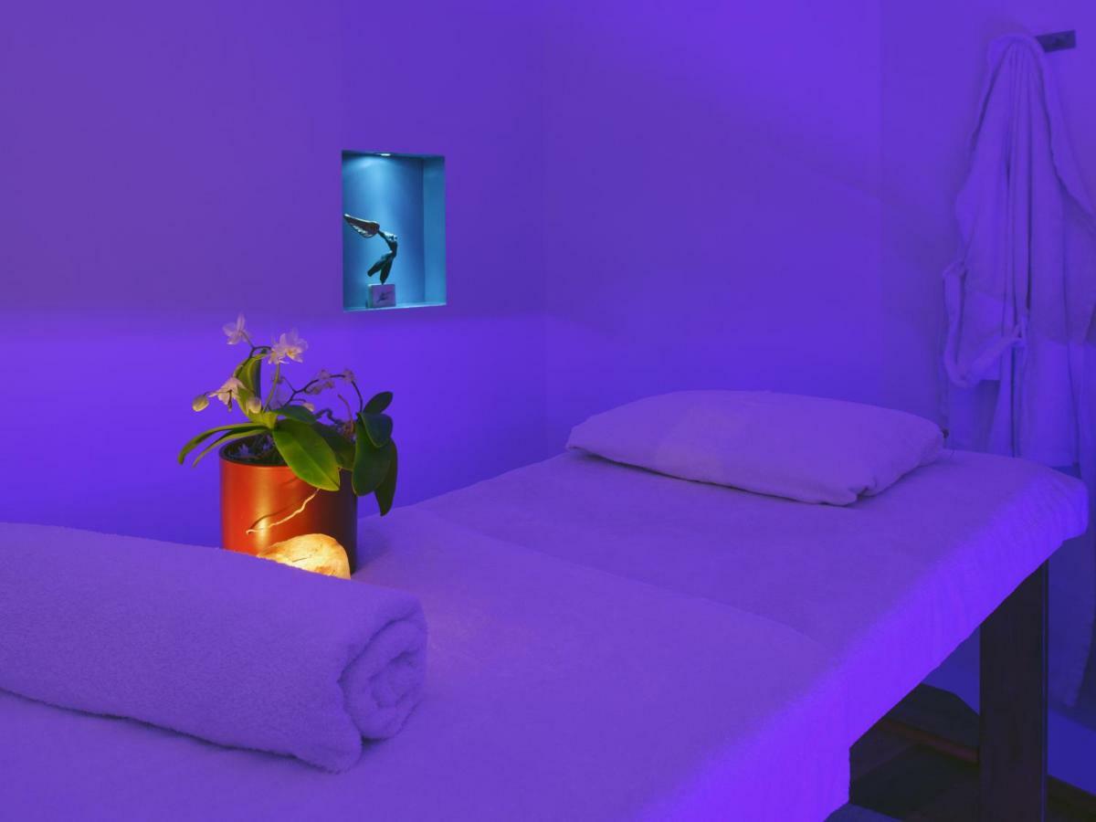 Le Prana -Maison Et Chambres D'Hotes, Wellness Et Centre De Soins Rozerieulles Bagian luar foto
